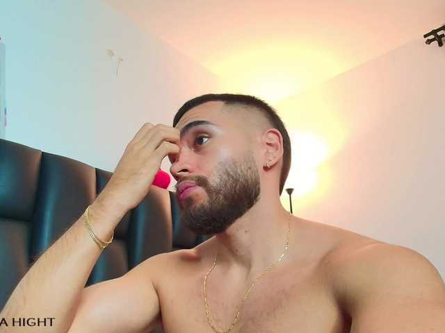 ThiagoHunk live cam