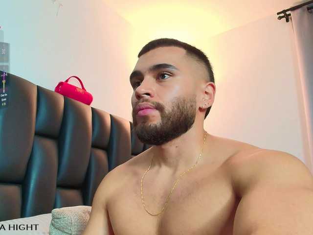 ThiagoHunk live cam