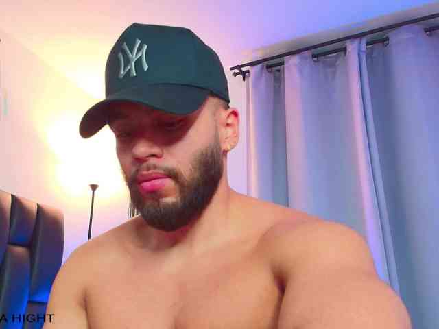 ThiagoHunk Sex Cam Show