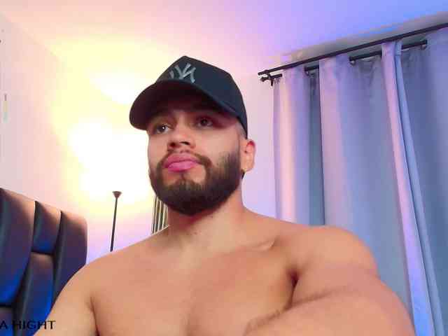 ThiagoHunk Sex Cam Show