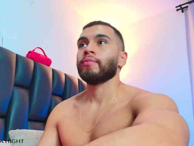 ThiagoHunk Live Webcam on BongaCams