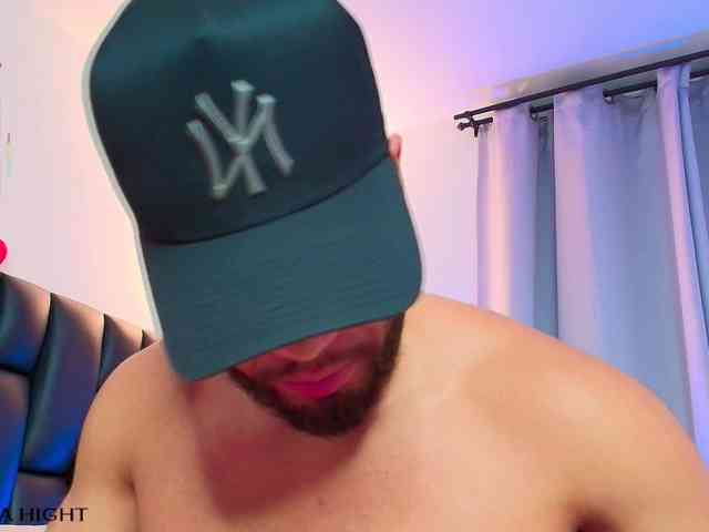 ThiagoHunk Sex Cam Show