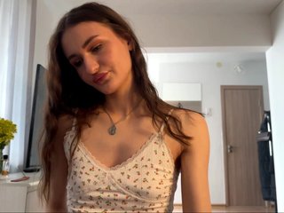 LauraMondella Porn Show