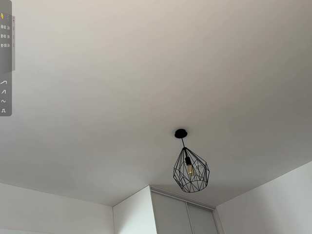 LauraMondella live webcam show