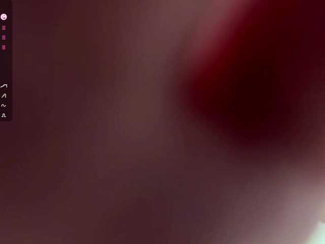 LauraMondella live webcam show