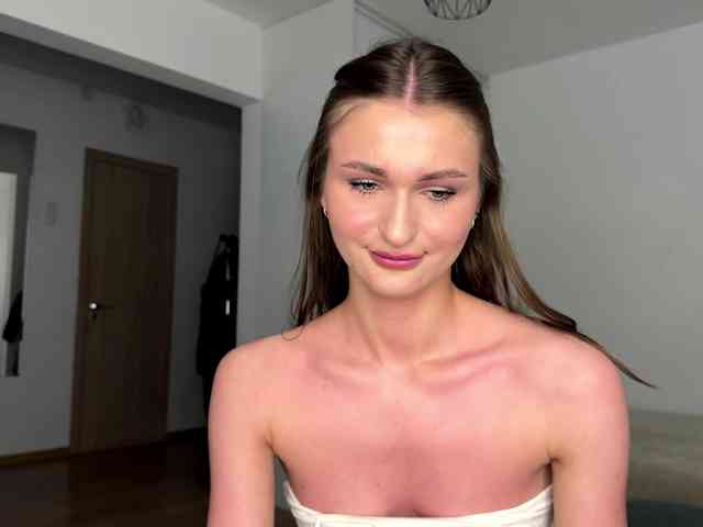 LauraMondella webcam