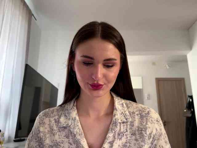 LauraMondella webcam