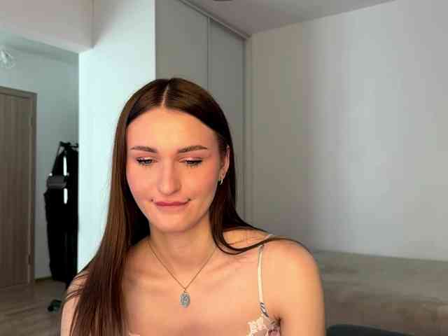 LauraMondella webcam