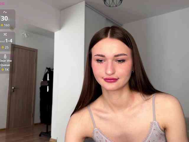 Модель: LauraMondella