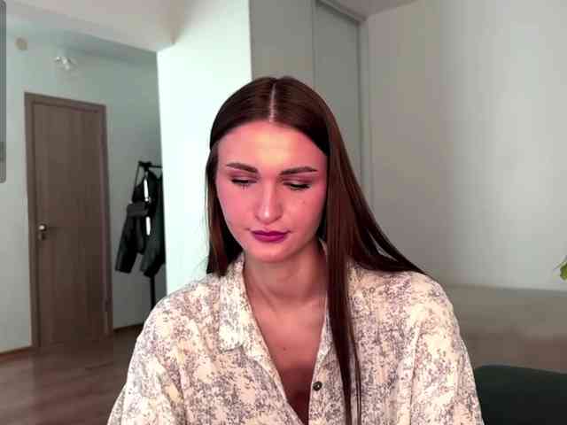 LauraMondella webcam