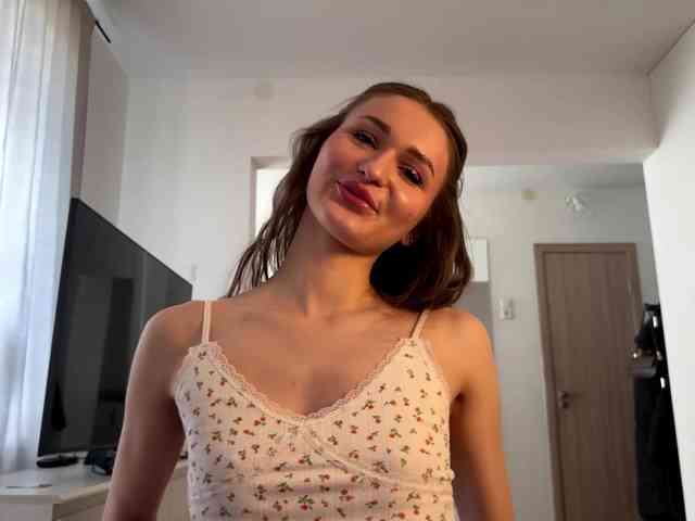 LauraMondella webcam