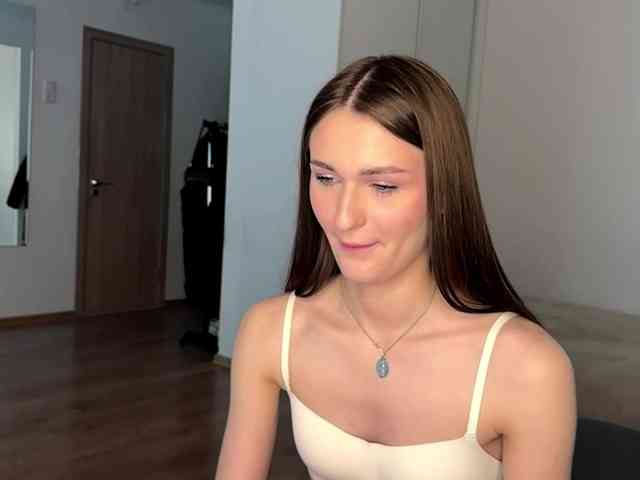 Модель: LauraMondella