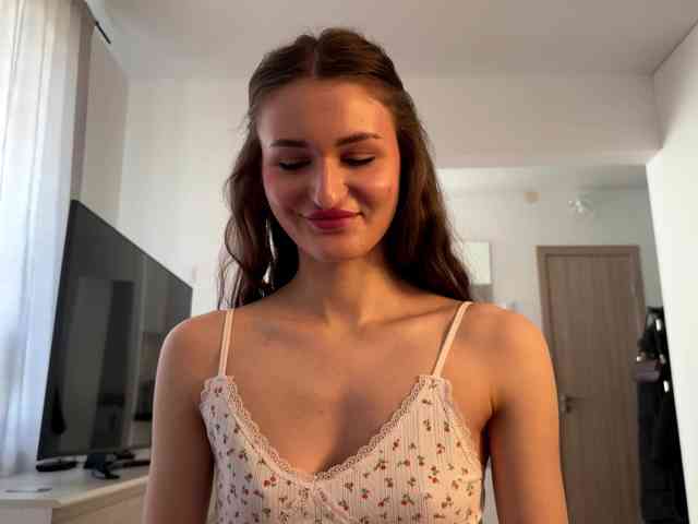 LauraMondella webcam