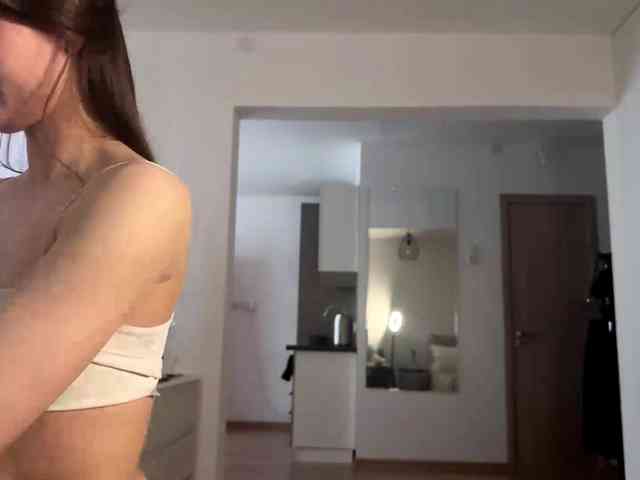 LauraMondella webcam