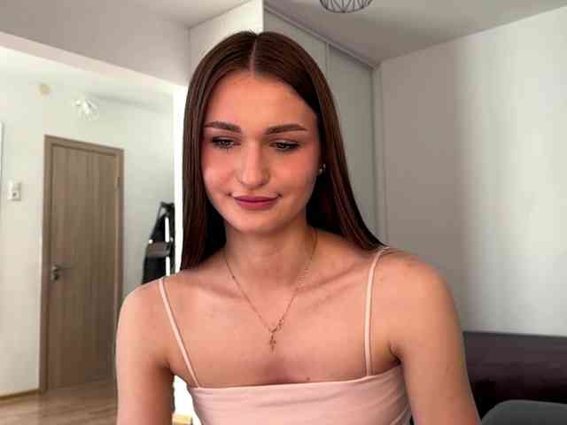 LauraMondella webcam