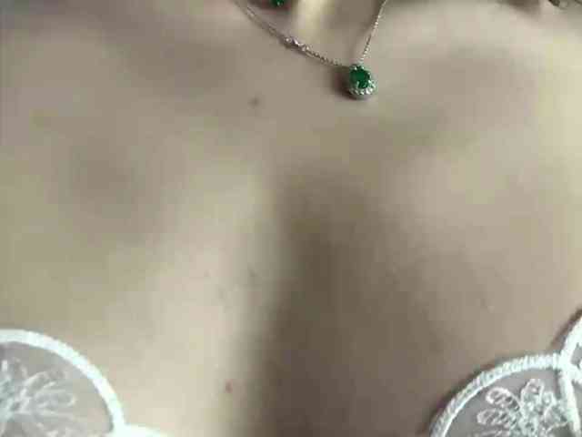 LauraMondella webcam