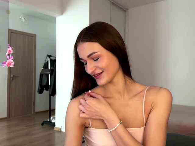 LauraMondella webcam