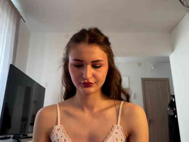 LauraMondella webcam