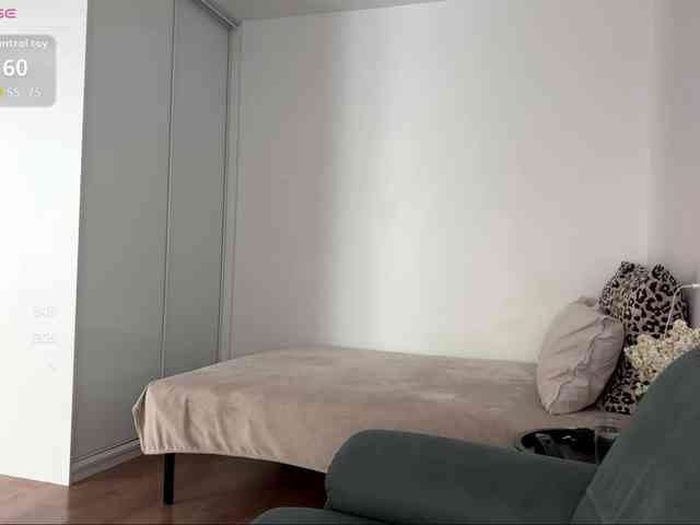 LauraMondella webcam