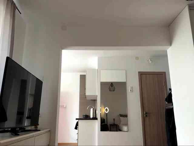 LauraMondella webcam