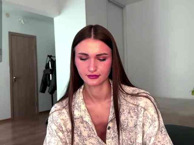 LauraMondella webcam