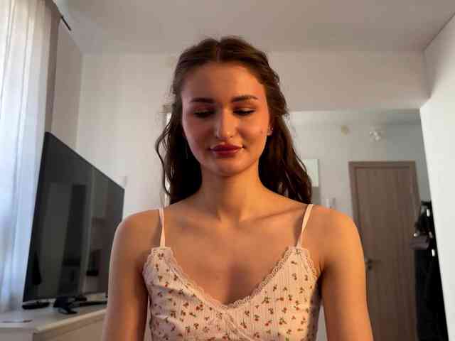 LauraMondella webcam