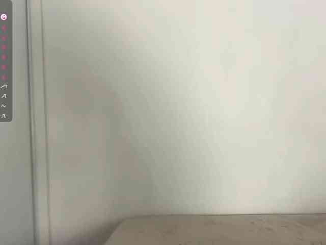 LauraMondella webcam
