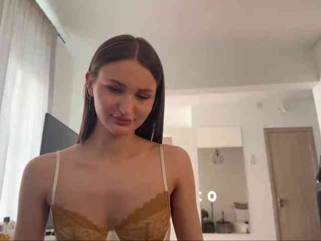 LauraMondella webcam