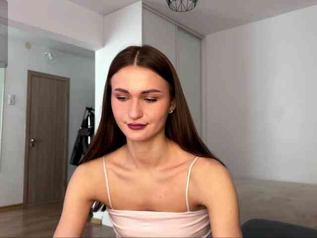 LauraMondella webcam