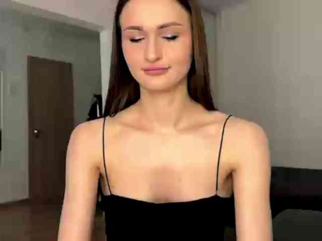 LauraMondella webcam