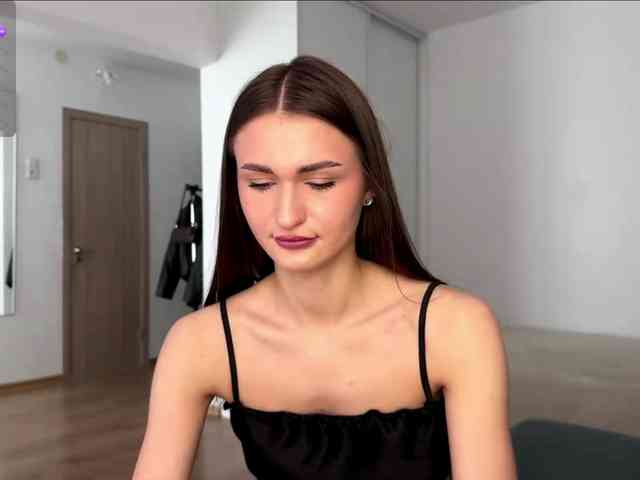 LauraMondella webcam