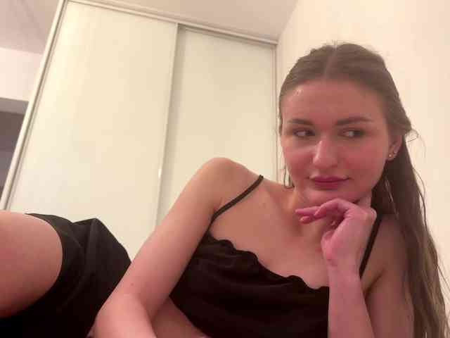 LauraMondella webcam