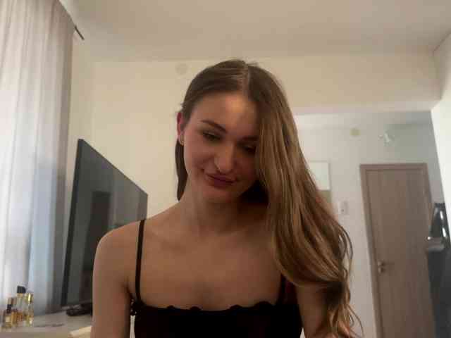LauraMondella webcam