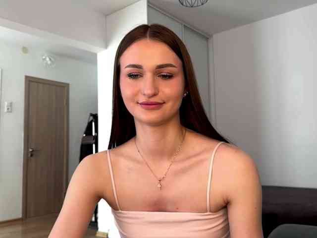 LauraMondella webcam