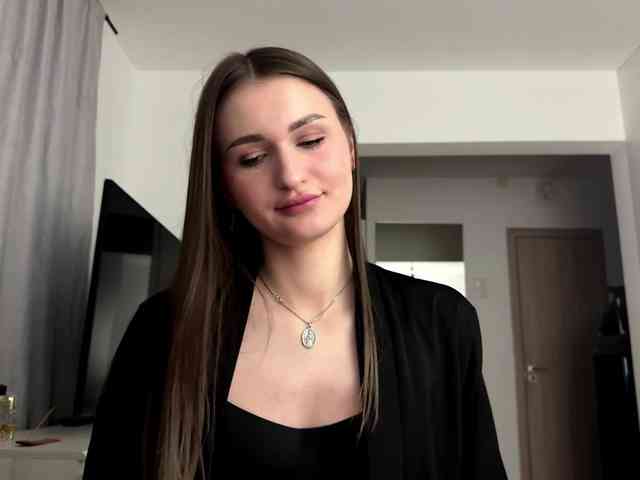 LauraMondella webcam