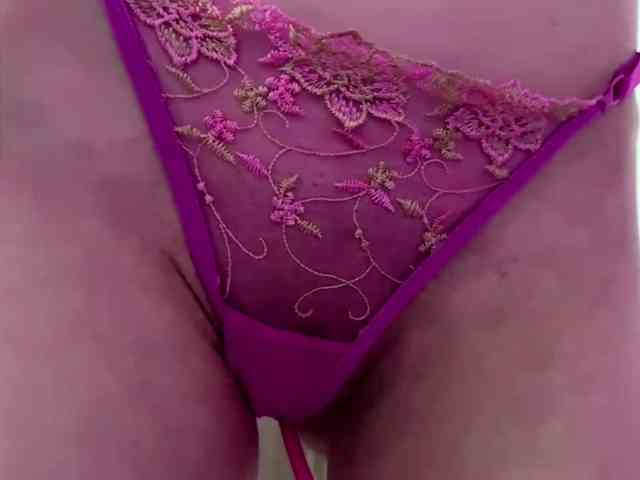 LauraMondella webcam