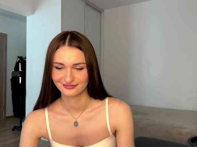LauraMondella webcam