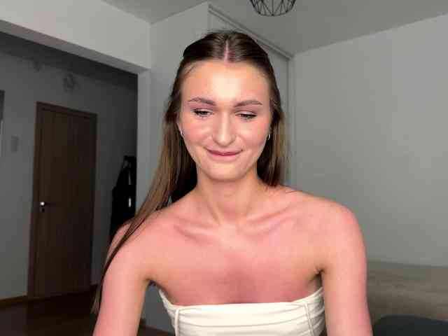 LauraMondella webcam