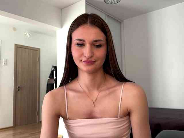 LauraMondella webcam