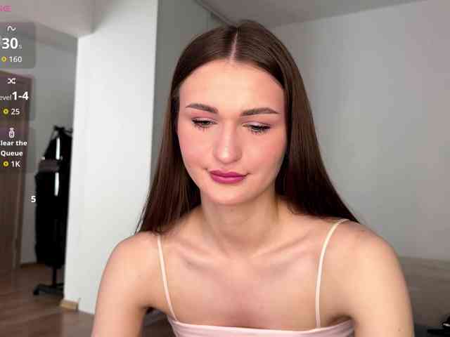 LauraMondella webcam