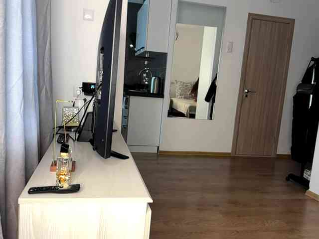 LauraMondella webcam