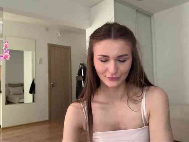 LauraMondella webcam
