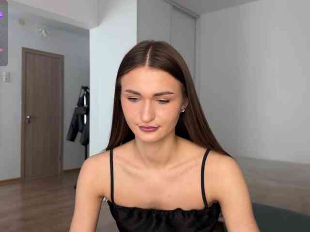 LauraMondella webcam