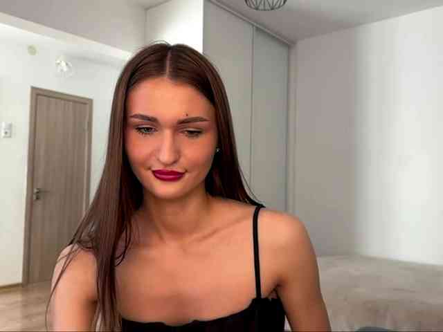 LauraMondella webcam