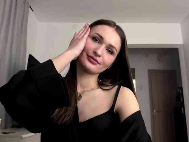 LauraMondella webcam