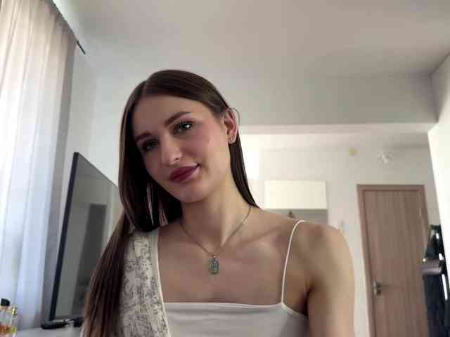 LauraMondella webcam