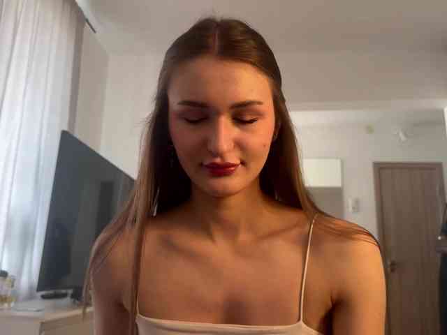 LauraMondella webcam