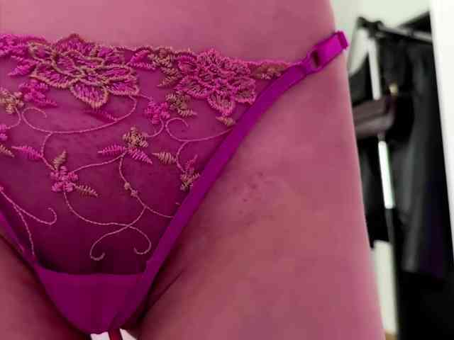 LauraMondella webcam