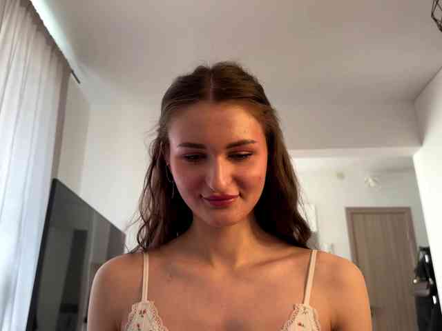 LauraMondella webcam