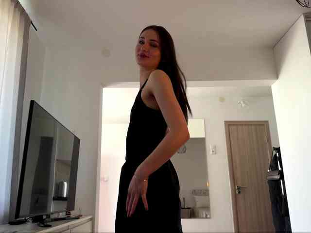 LauraMondella webcam